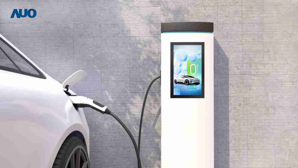 友達〝EVSE車用充電樁解決方案〞專為電動汽車充電樁設計，，具有高亮度、、、克服戶外艱難環境的耐溫、、、耐紫外線等特性，，並搭載散熱性及擴充性強的高效能工業電腦，，，可實現人機互動訴求，，，，如資訊顯示、、、支付等應用